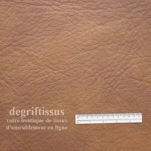 Dégriftissus vous propose ce tissu d&#039;ameublement cuir pleine fleur fauve nuagé haut de gamme doublé d&#039;une fine mousse au milieu 