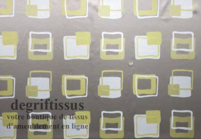Dégriftissus vous propose ce tissu d&#039;ameublement satiné taupe et vert Tissu tissé Jacquard satiné avec jolis motifs taupes et ve