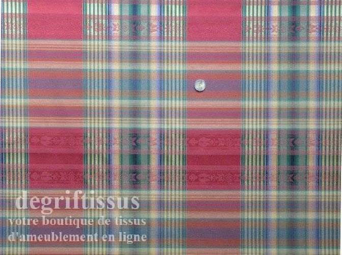 Tissu Jacquard écossais double face, bordeau vert Dégriftissus vous propose ce tissu d&#039;ameublement écossais bordeaux et vert. Tr