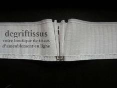 Dégriftissus vous propose cette Rufflette Tousplis Spécial 90 mm, avec agrafes, qui vous fera une belle tête de rideau, qui va t