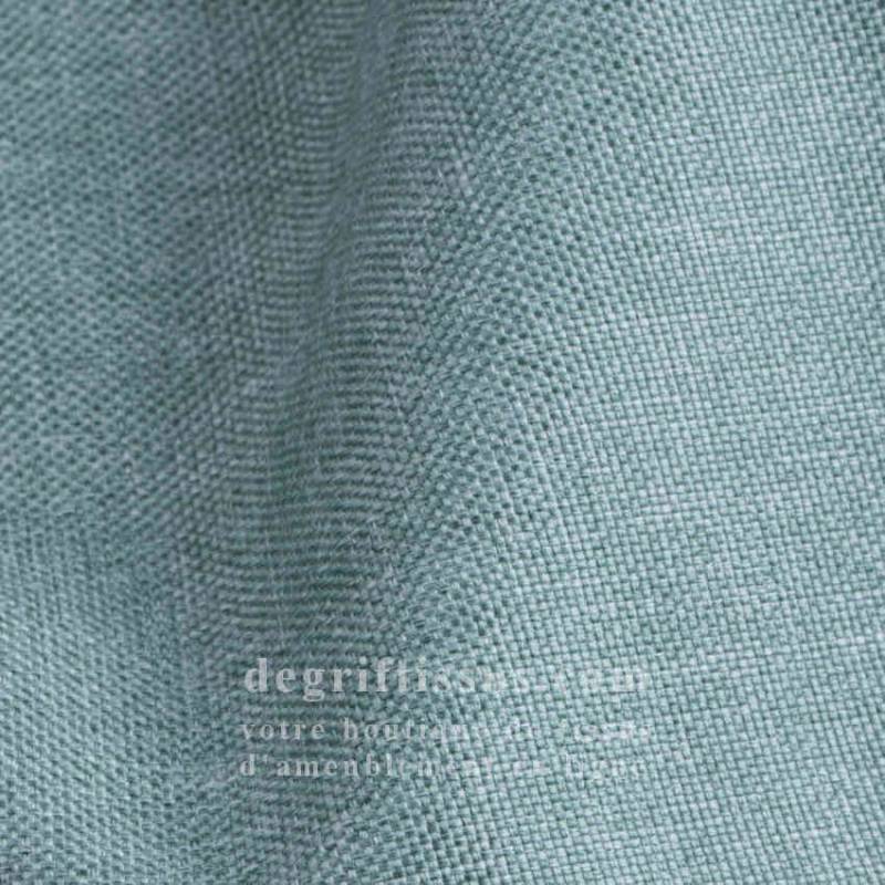 Tissu ameublement - occultant vert 280 cm - envers blanc - isolant - degriftissus.com