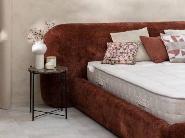 Tissu d ameublement velours structuré Reno - fauteuil - chaise - salon coussin - double rideau - degriftissus.com