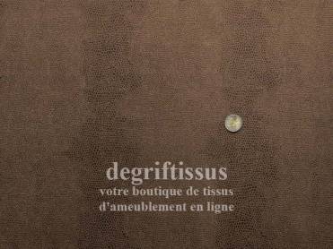 Ecaille chocolat doublé latex Dégriftissus vous propose ce tissu d&#039;ameublement chocolat à motifs écailles, résistant, doublé lat