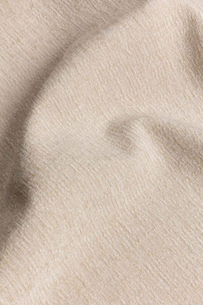 902