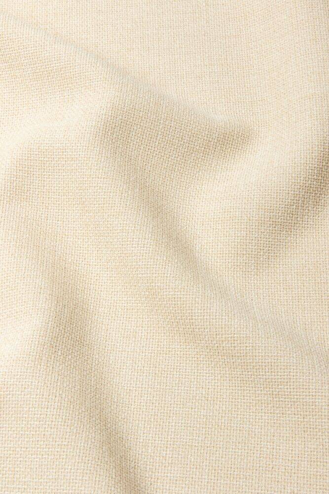 902