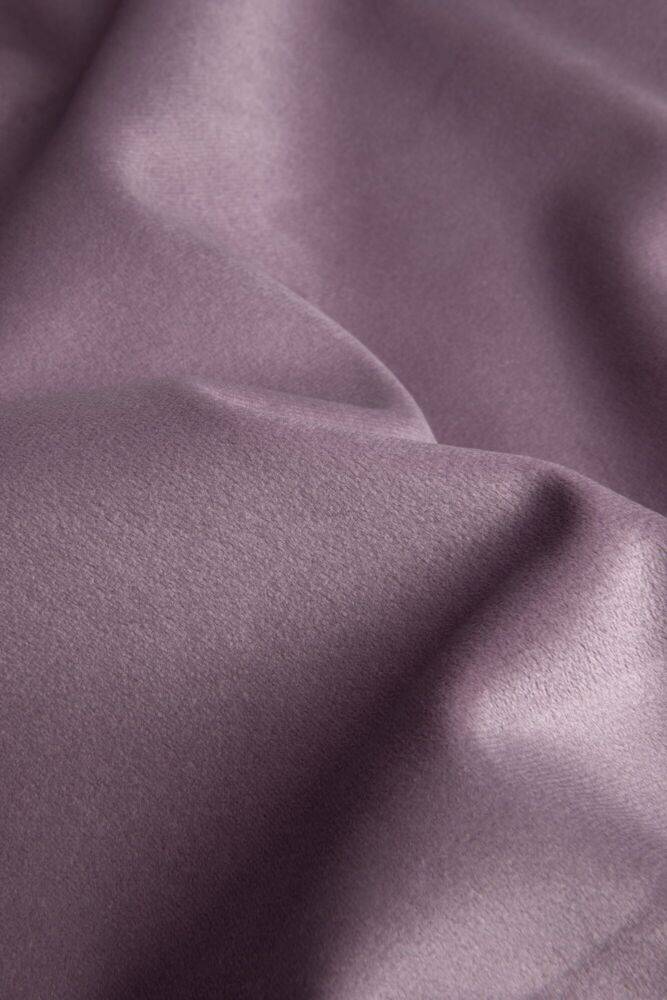 701