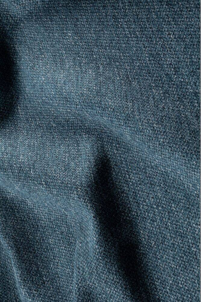 603