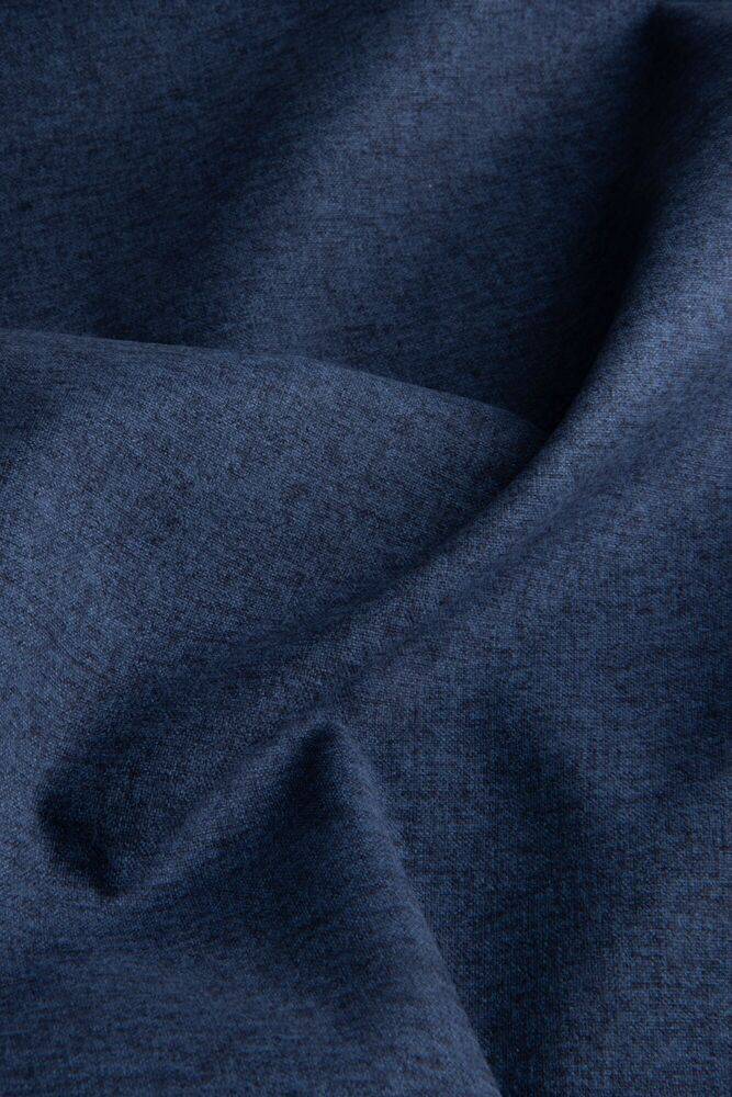 606