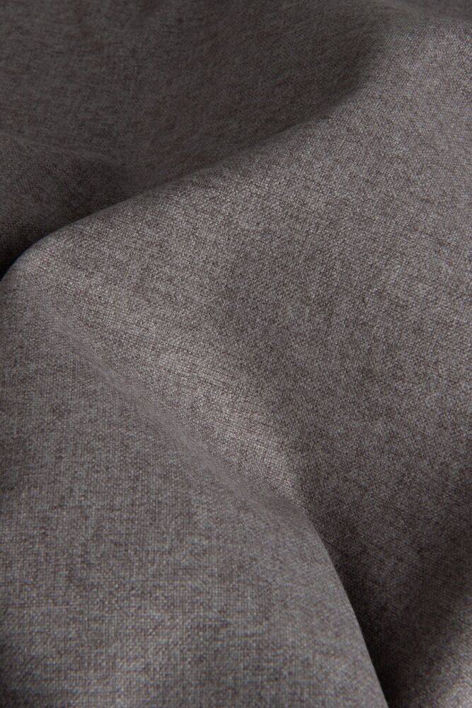 807