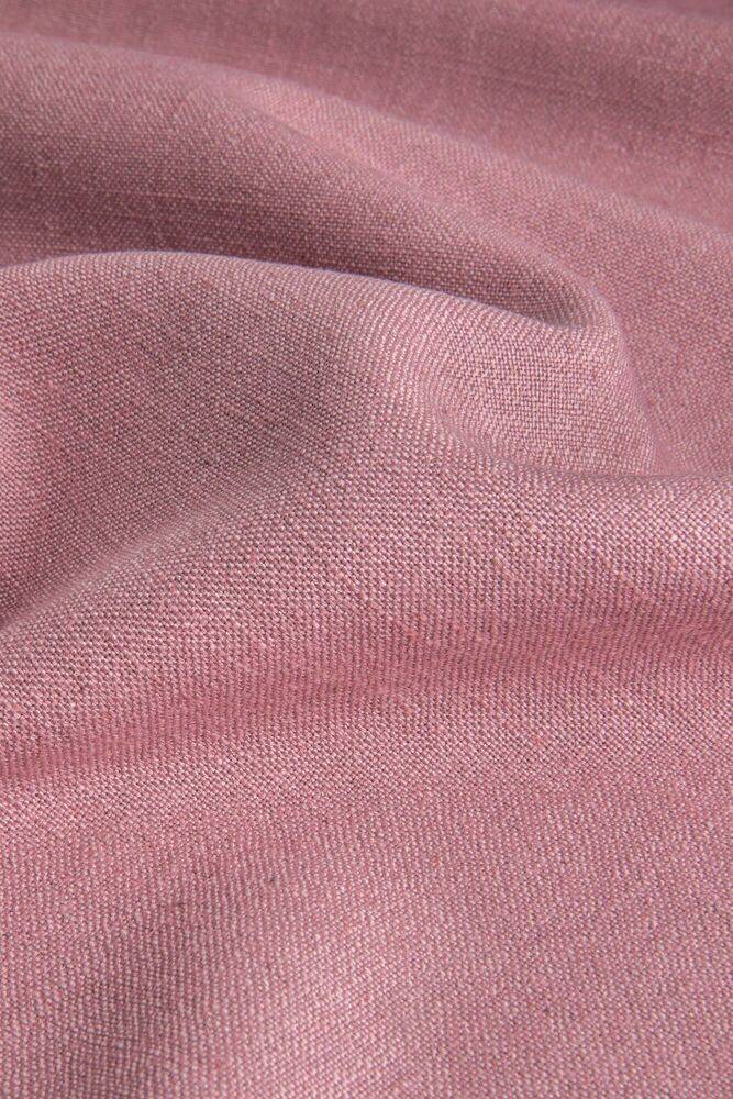 702