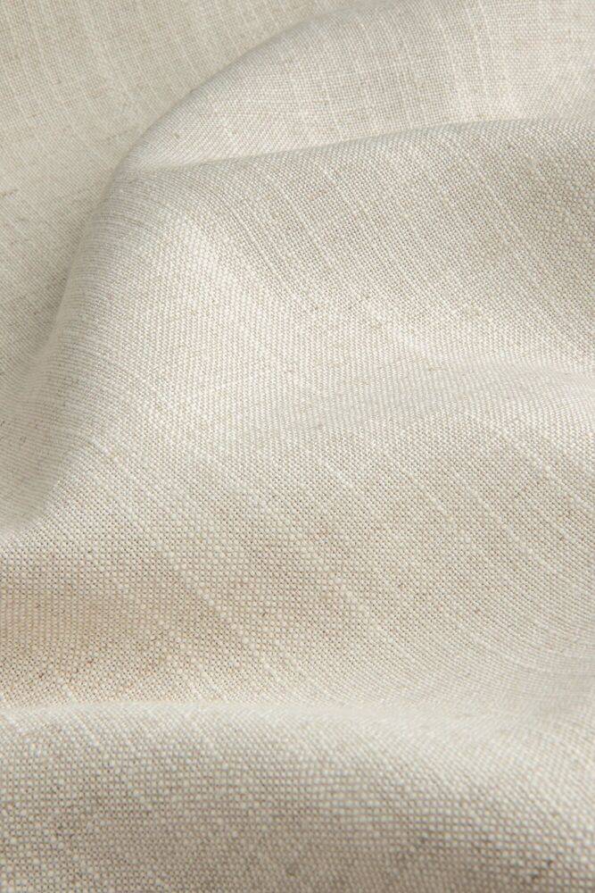 902