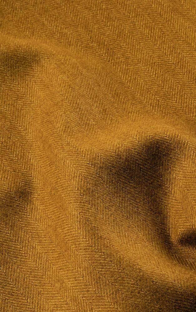 402