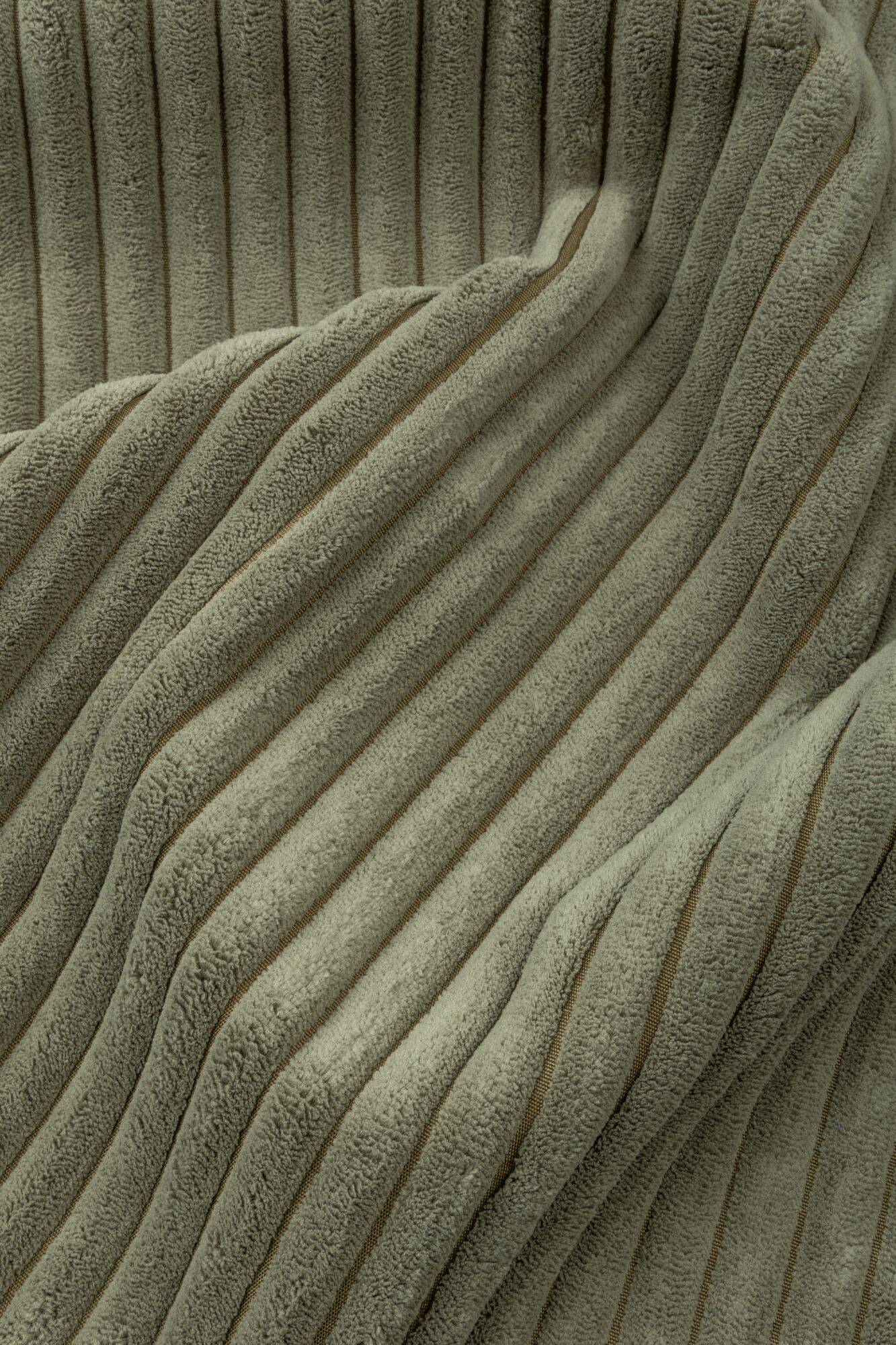 500