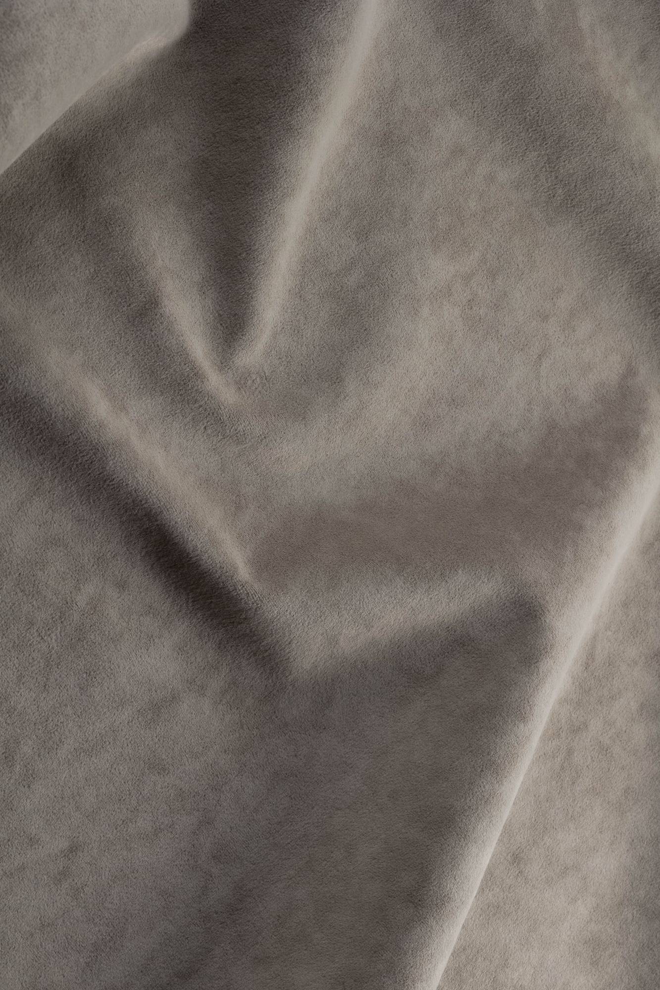 904