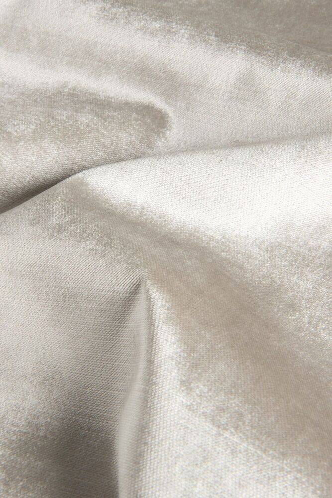 908
